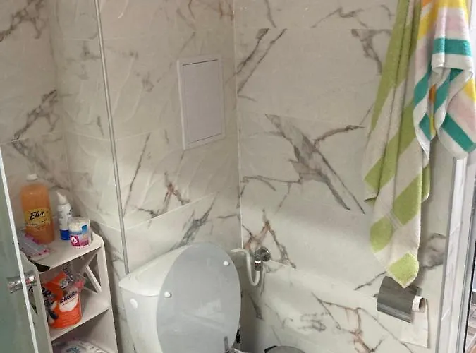 Desis Seaside Hideaway *