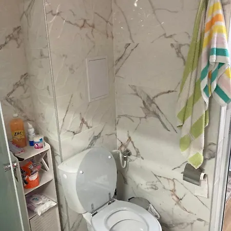 Desis Seaside Hideaway *