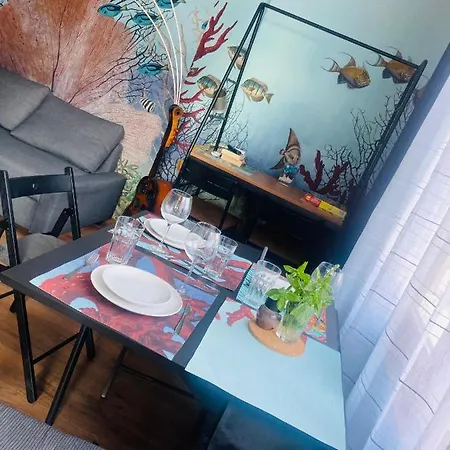 Daire Desis Seaside Hideaway *